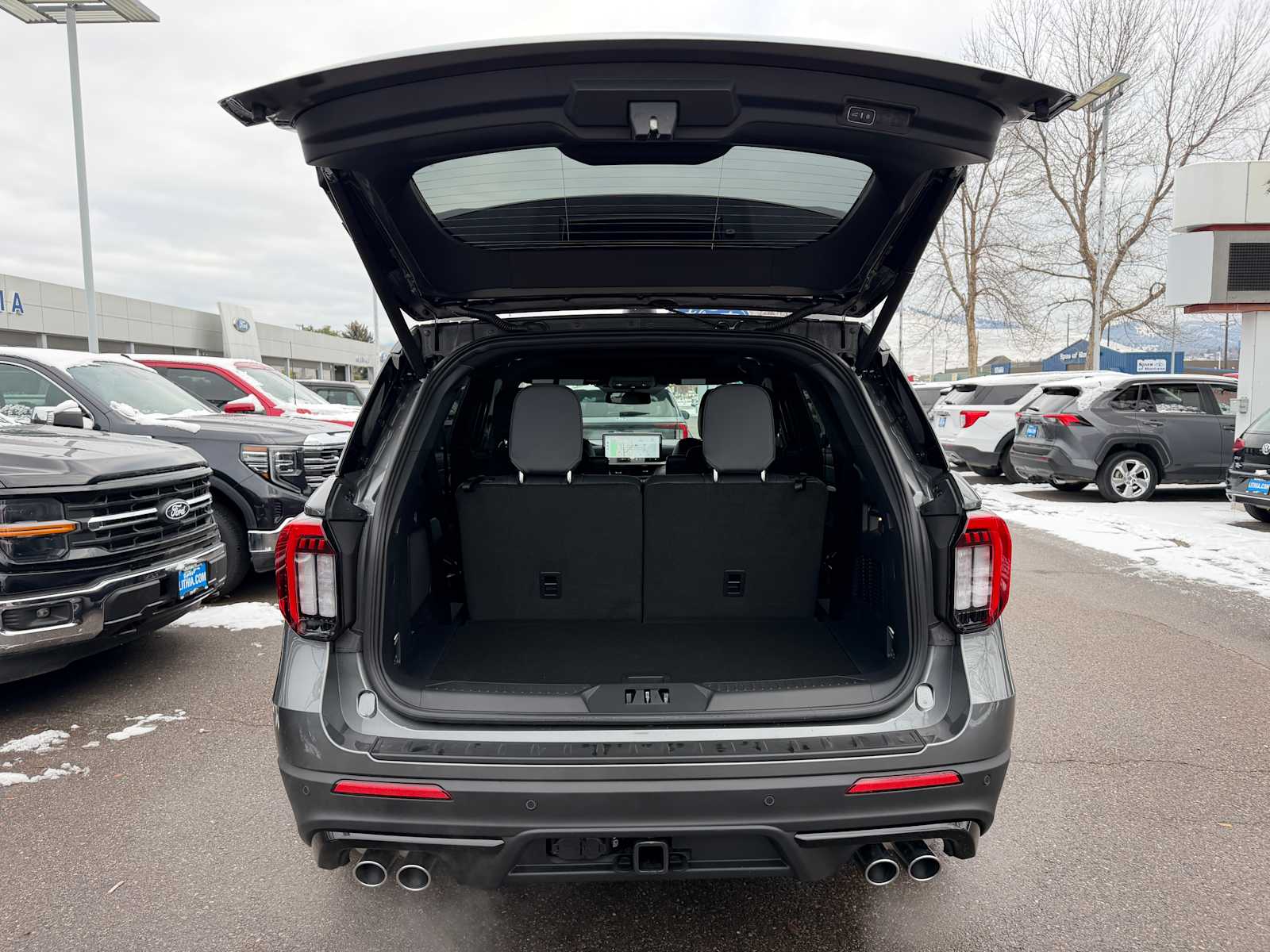 Thumbnail: 2026 Ford Explorer - 9