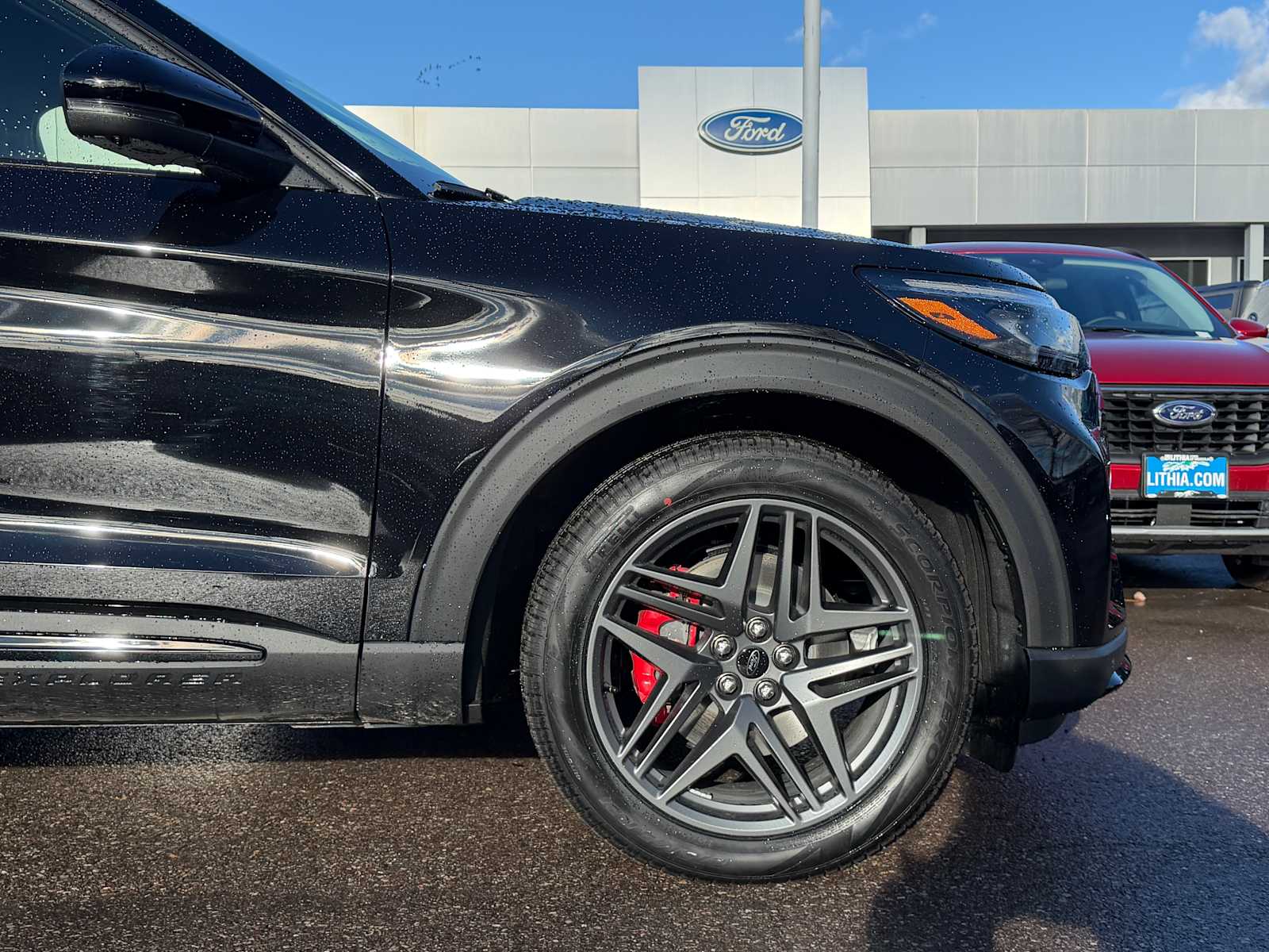 Thumbnail: 2026 Ford Explorer - 5