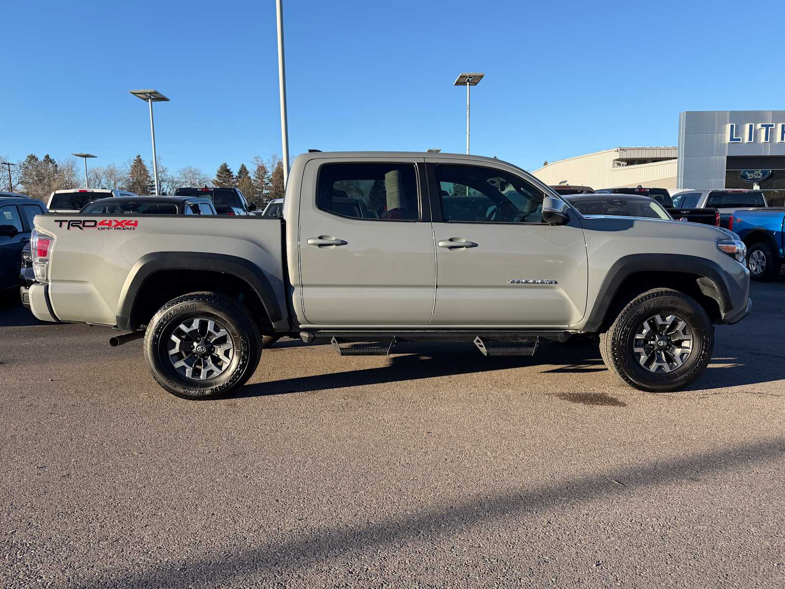 Thumbnail: 2021 Toyota Tacoma - 6