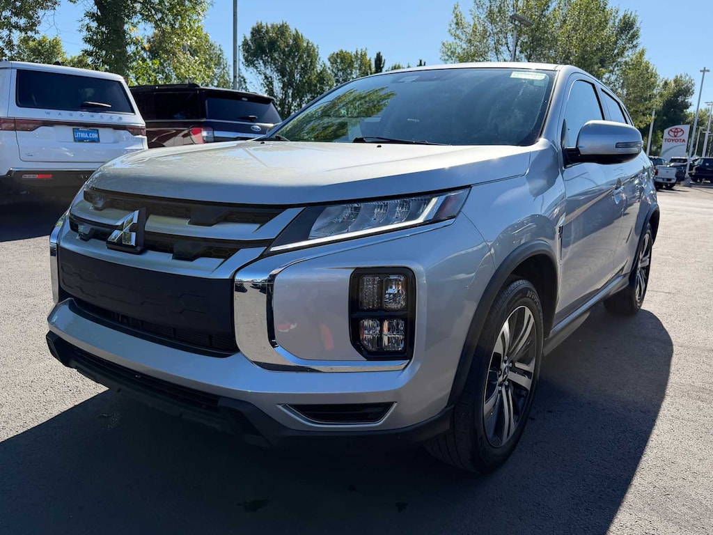 Used 2025 Mitsubishi Outlander Sport SE SUV