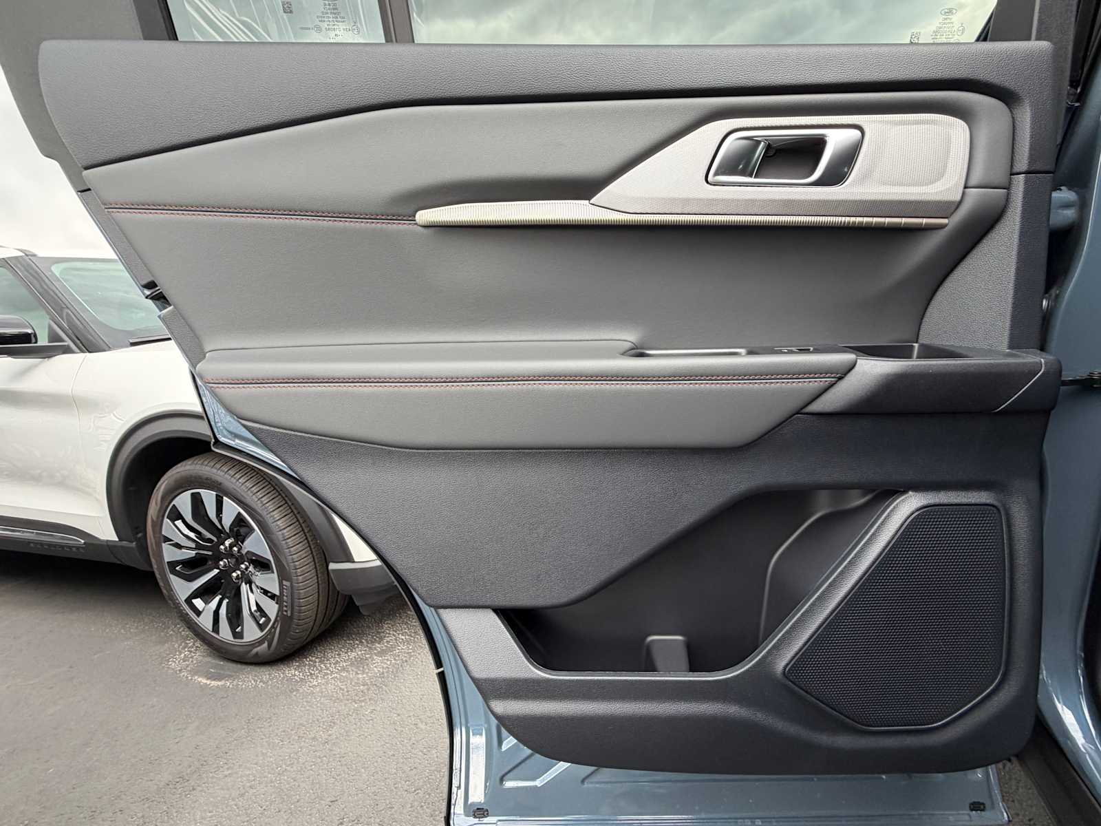 Thumbnail: 2026 Ford Explorer - 25