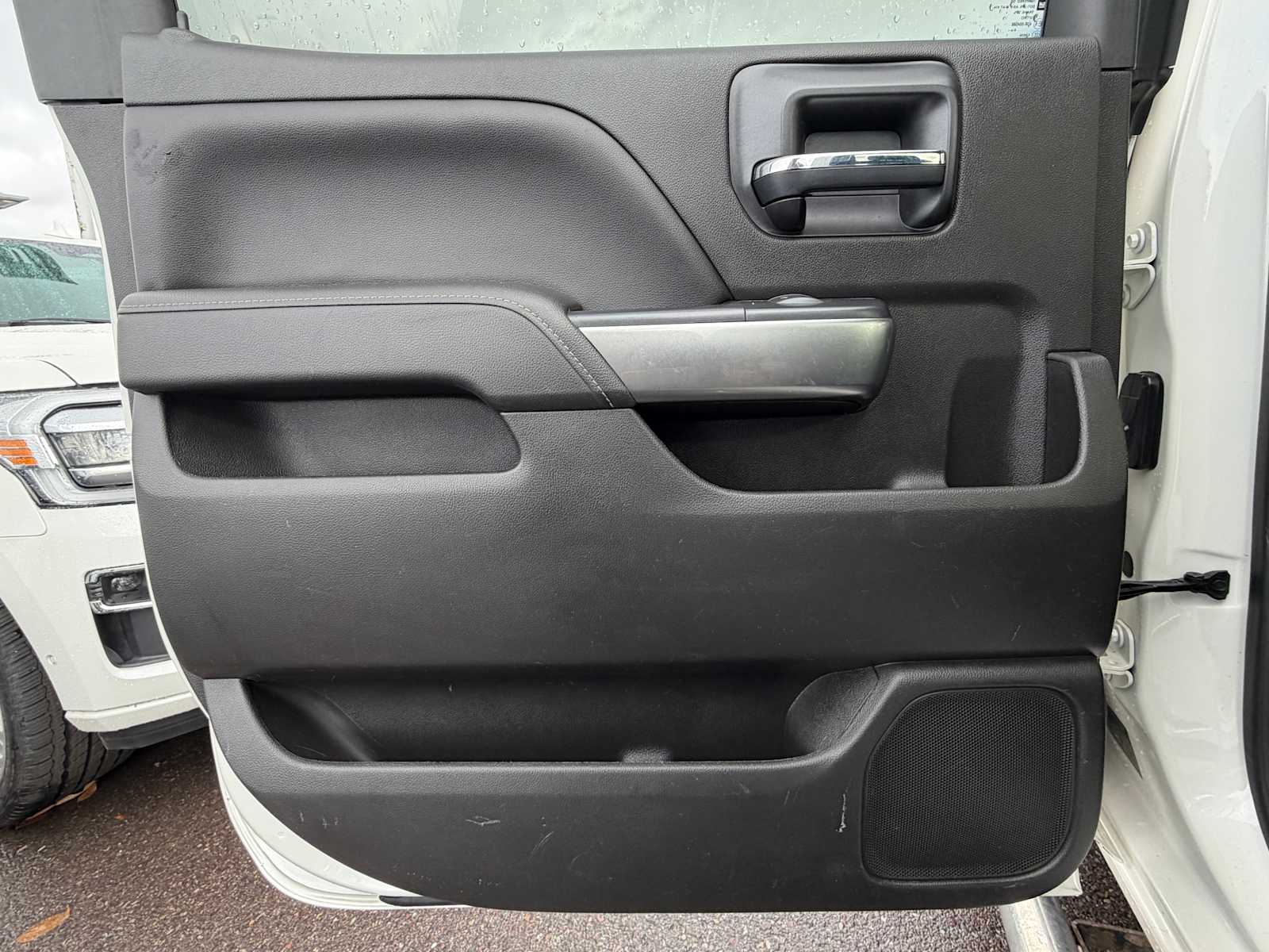 Thumbnail: 2015 Chevrolet Silverado 1500 - 23