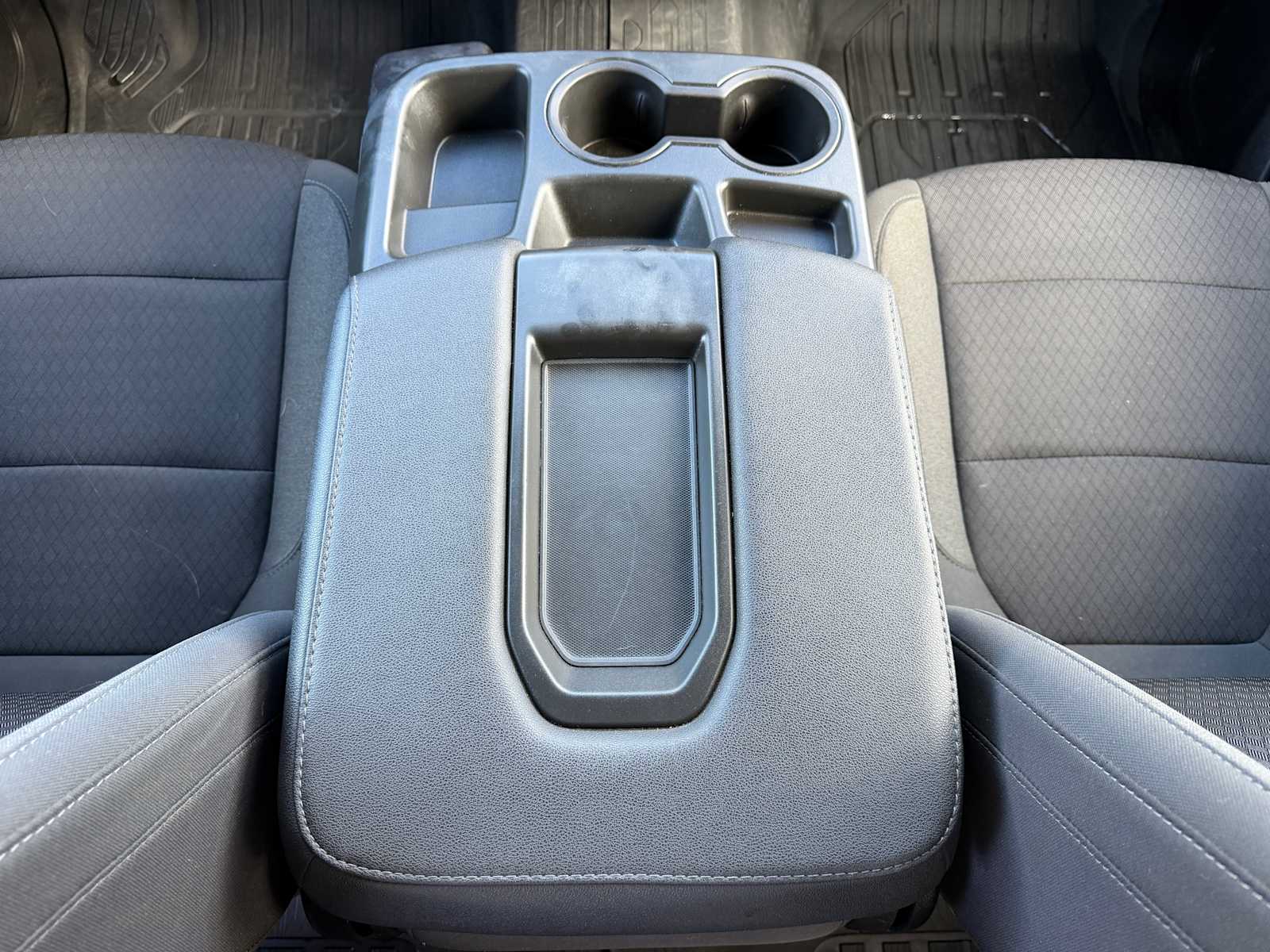 Thumbnail: 2023 GMC Sierra 2500 - 20