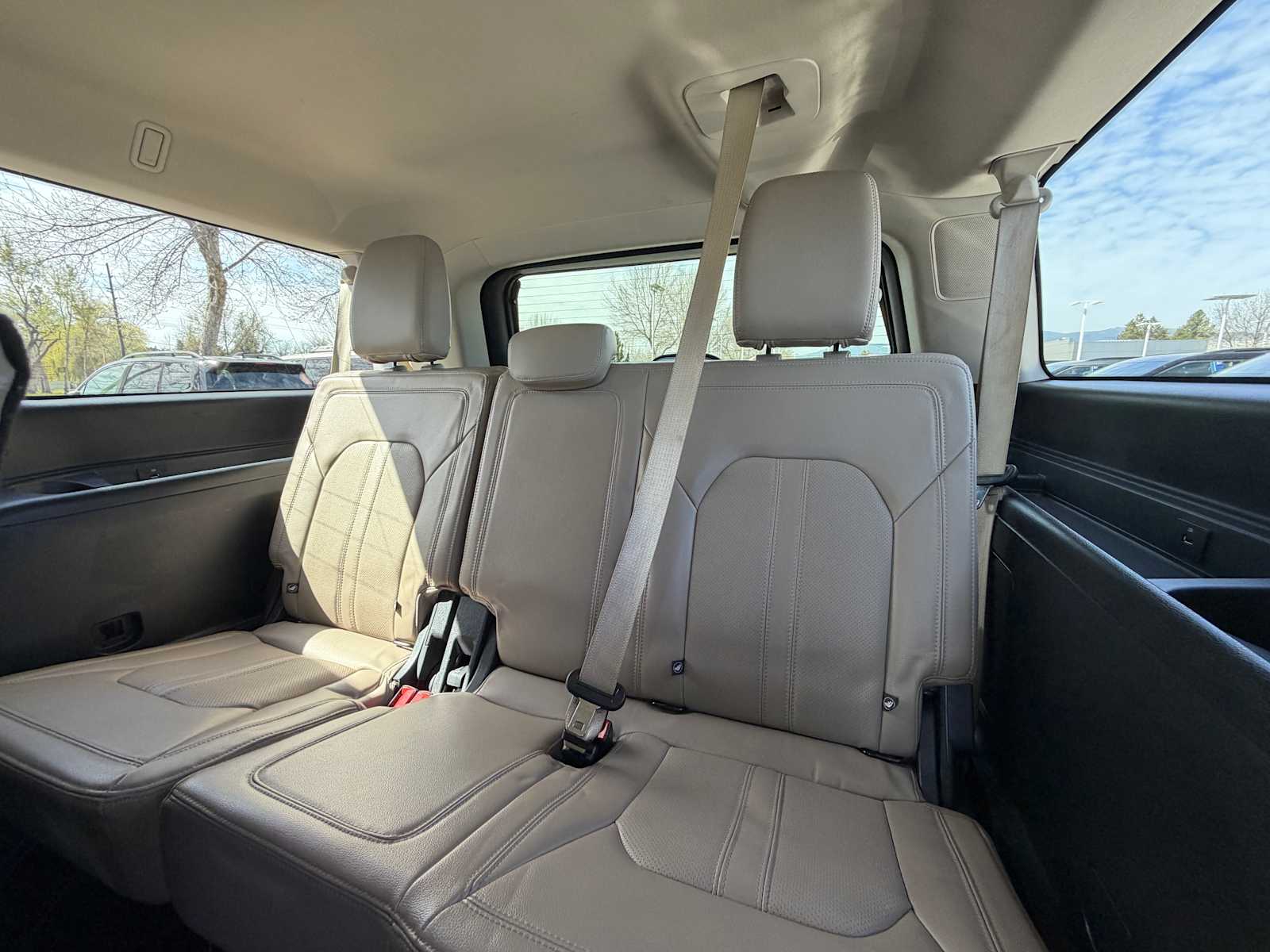Thumbnail: 2024 Ford Expedition MAX - 30
