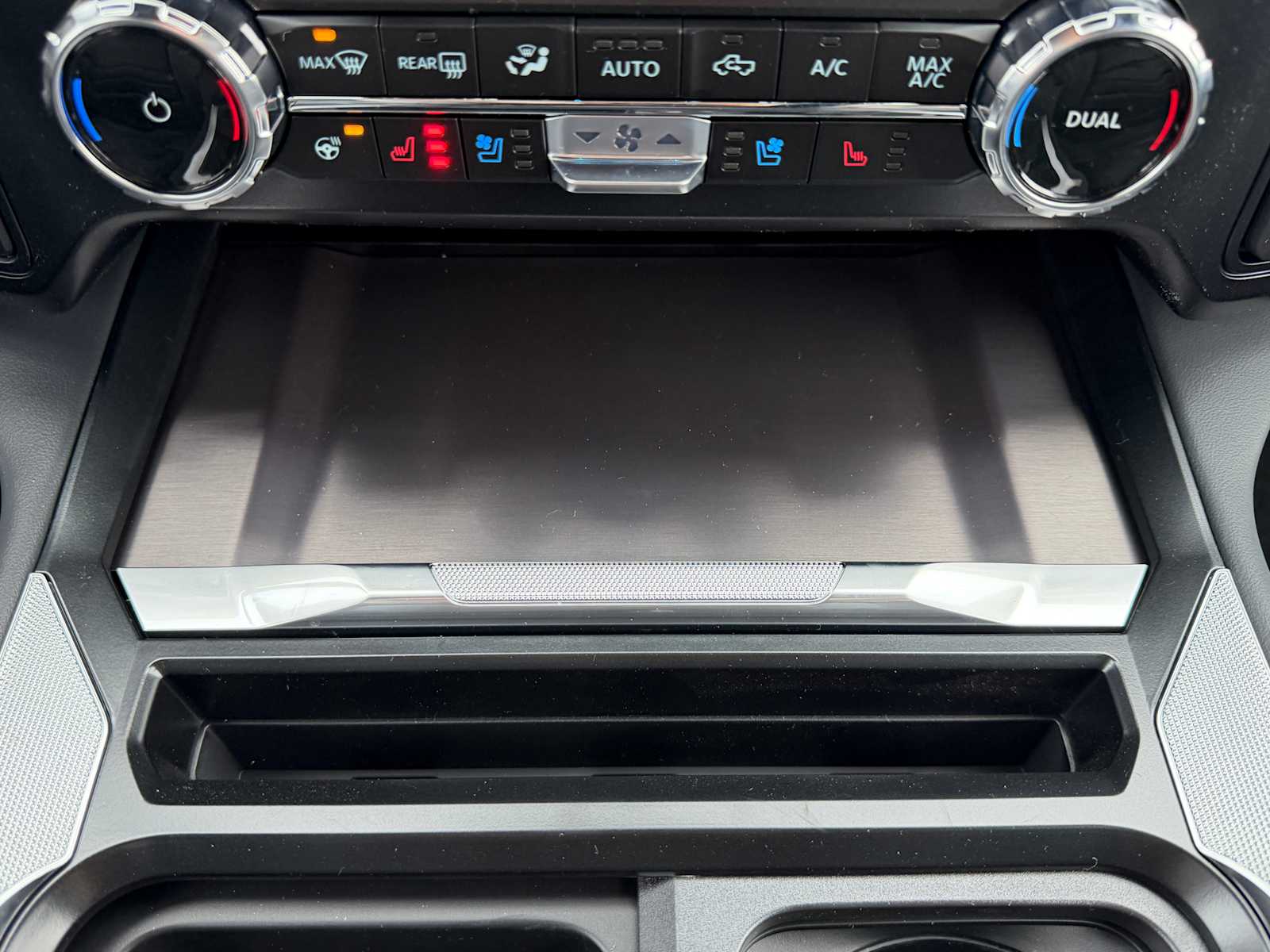 Thumbnail: 2026 Ford F-350 - 19