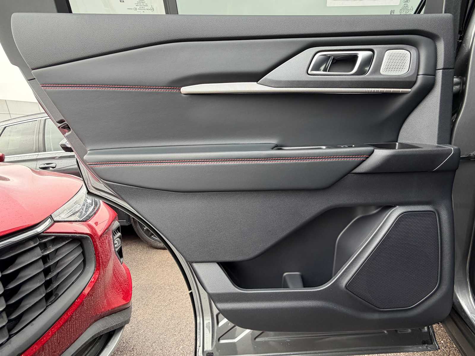 Thumbnail: 2026 Ford Explorer - 24