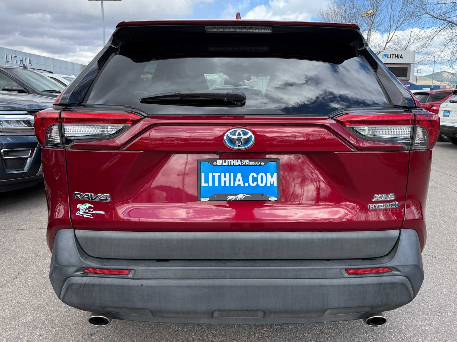 Thumbnail: 2021 Toyota RAV4 - 8