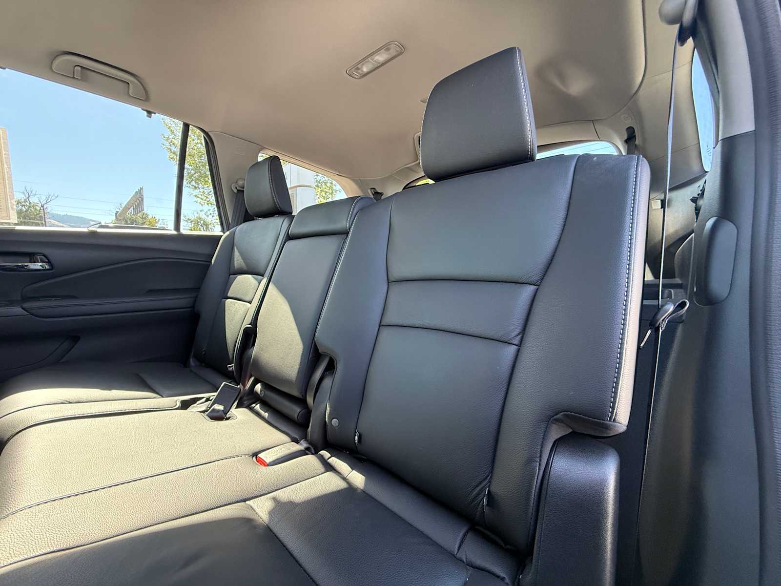 Thumbnail: 2022 Honda Pilot - 21