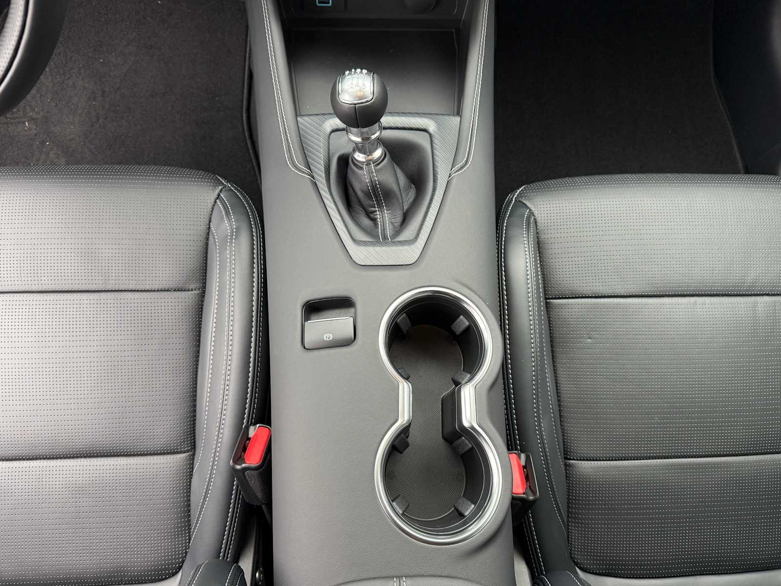 Thumbnail: 2025 Ford Mustang - 21