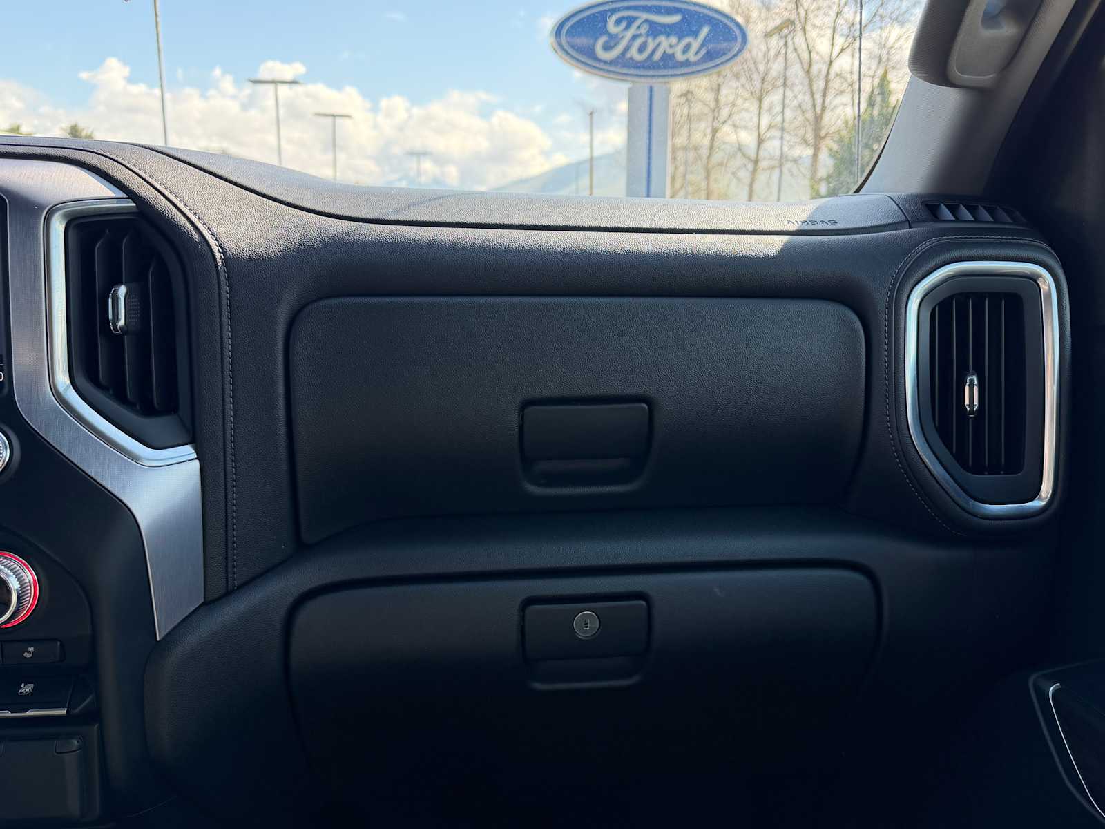 Thumbnail: 2019 GMC Sierra 1500 - 25