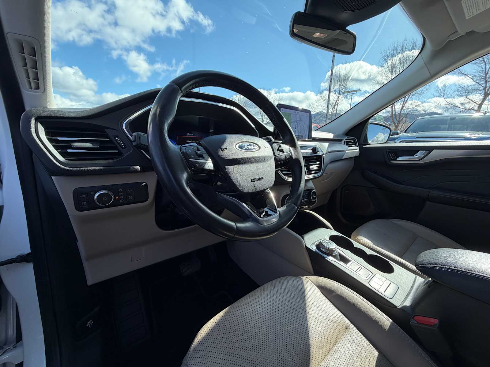 Thumbnail: 2021 Ford Escape - 12