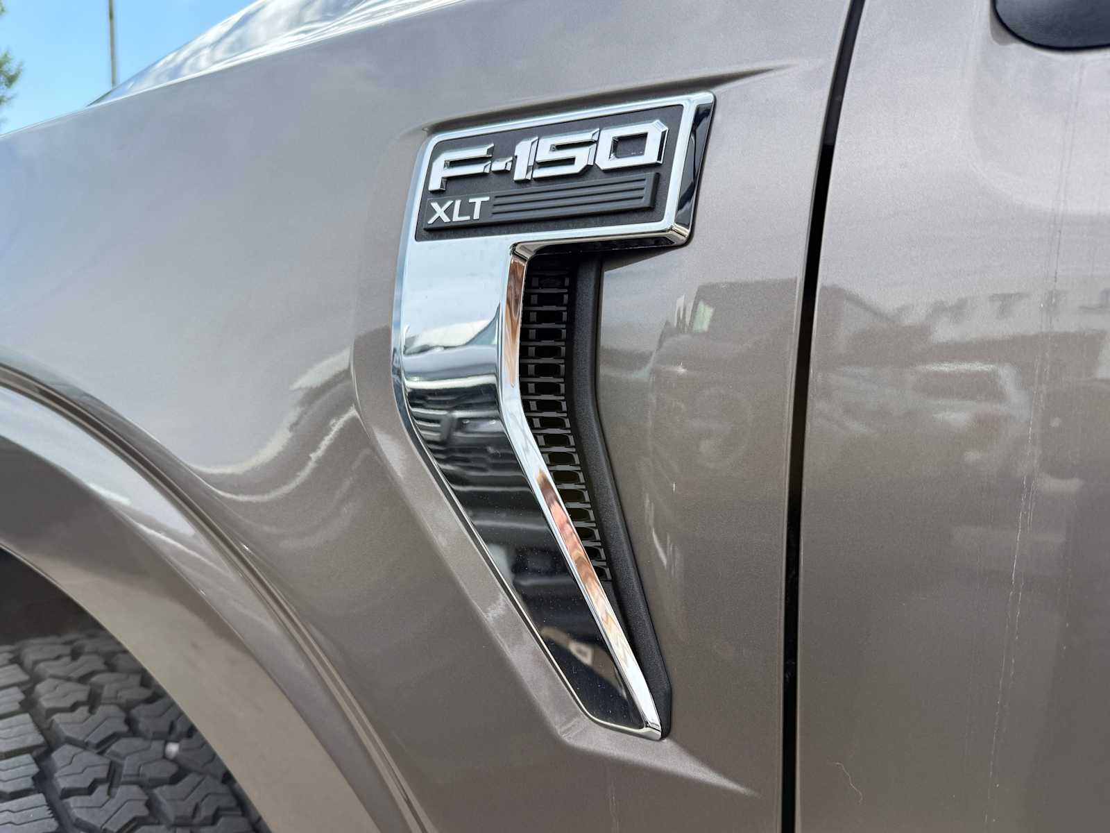 Thumbnail: 2023 Ford F-150 - 28