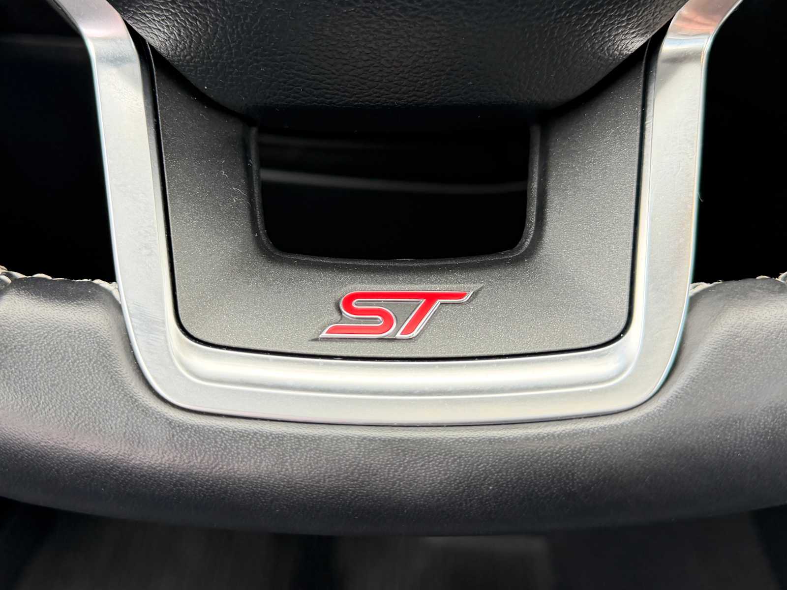 Thumbnail: 2024 Ford Explorer - 16