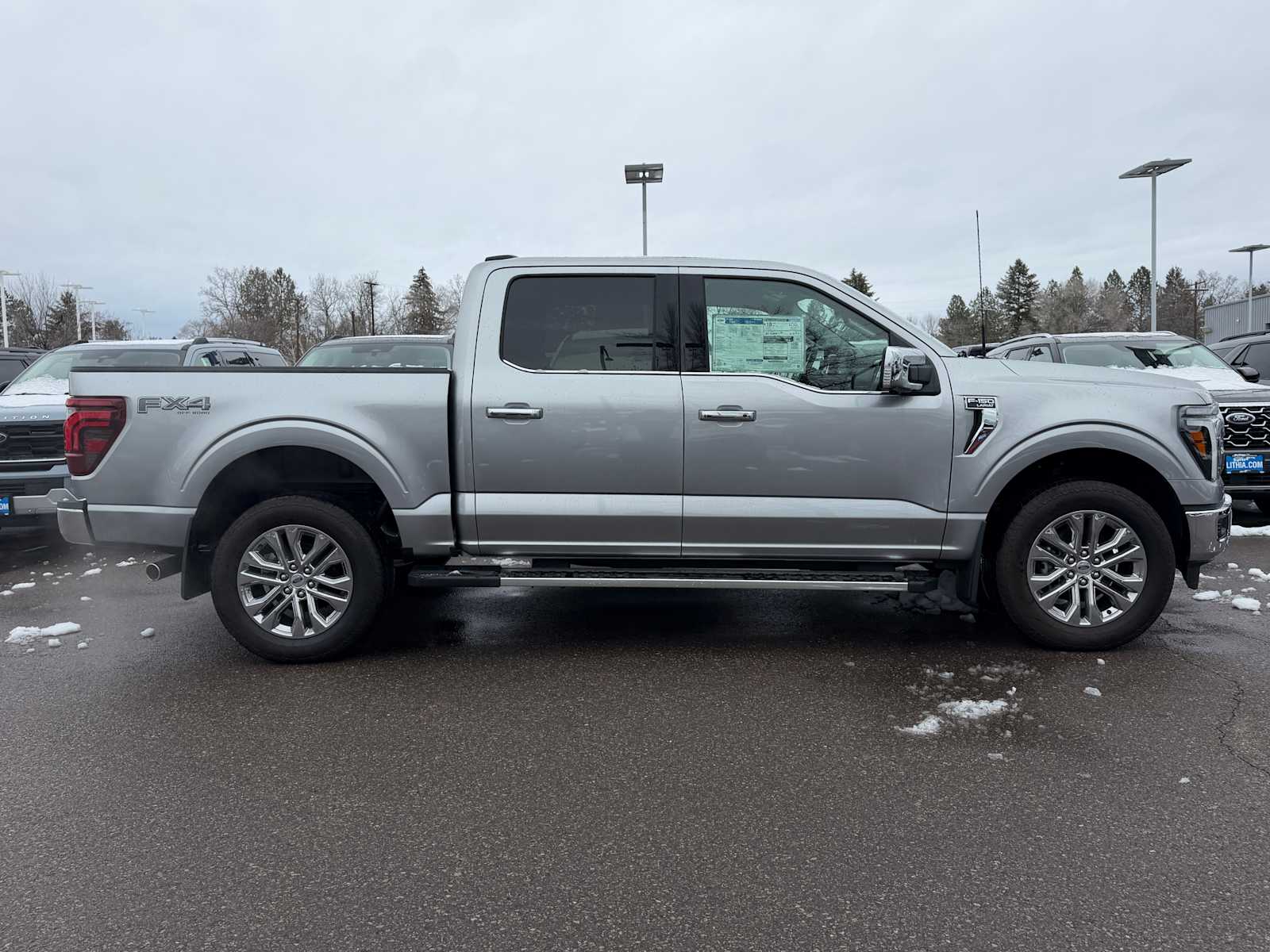 2025 Ford F-150 Lariat - Photo 6
