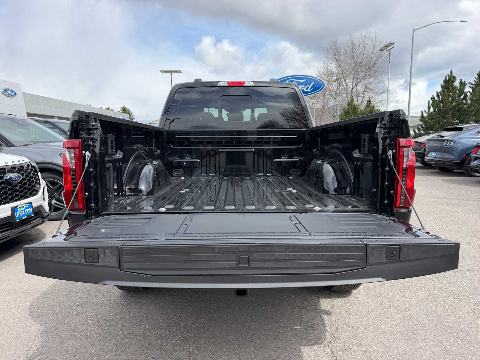 Thumbnail: 2026 Ford F-150 - 9