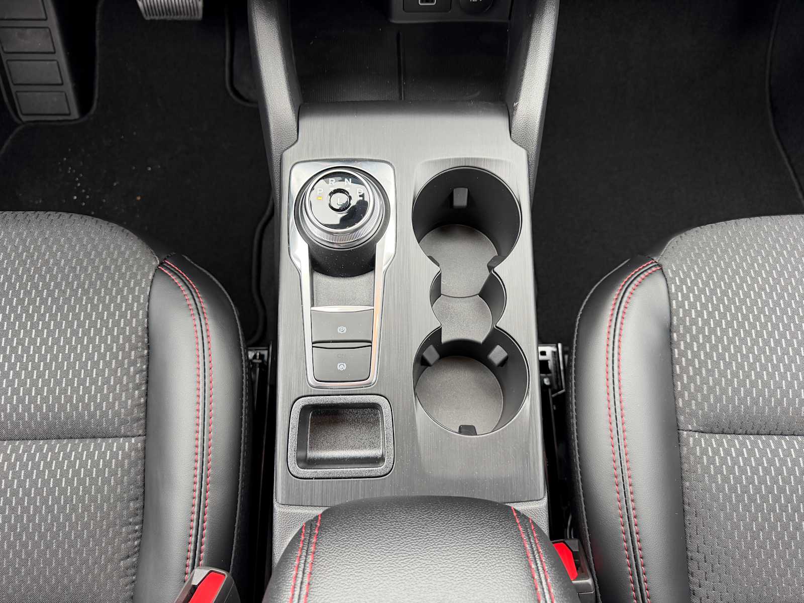 Thumbnail: 2026 Ford Escape - 18