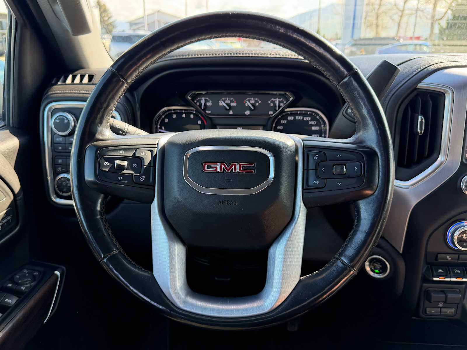 Thumbnail: 2019 GMC Sierra 1500 - 16