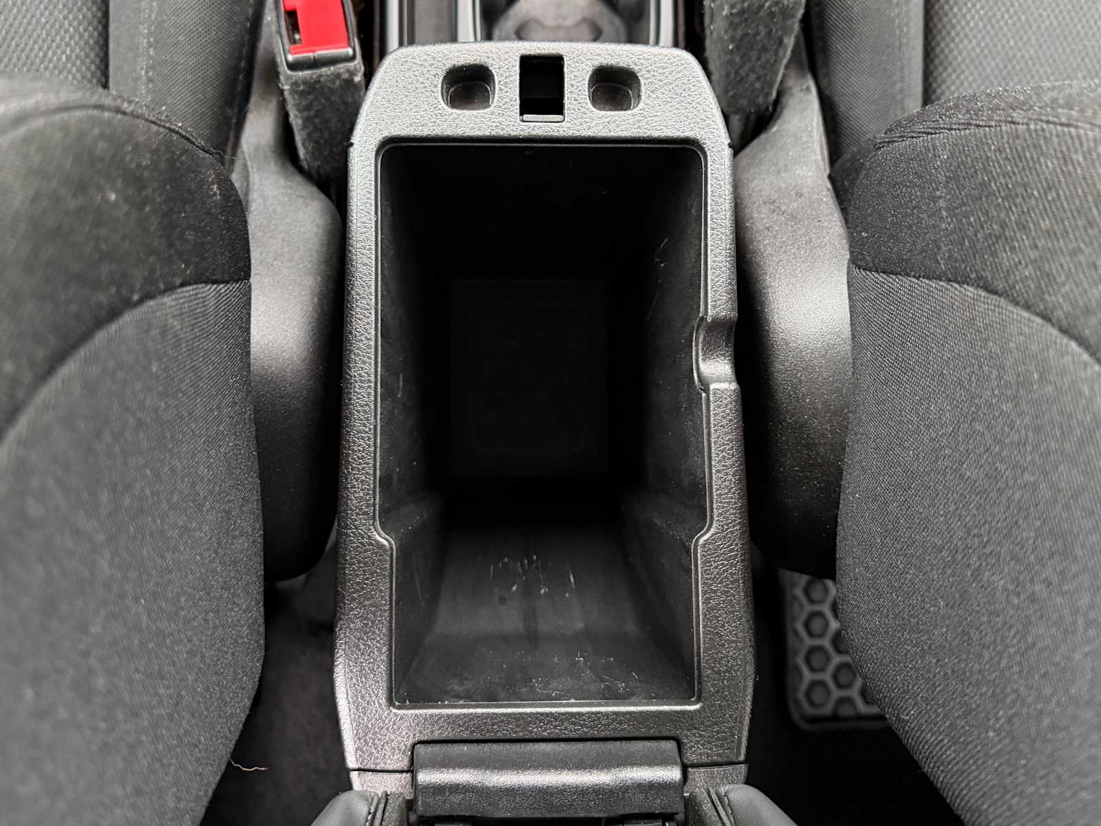 Thumbnail: 2023 Jeep Renegade - 22