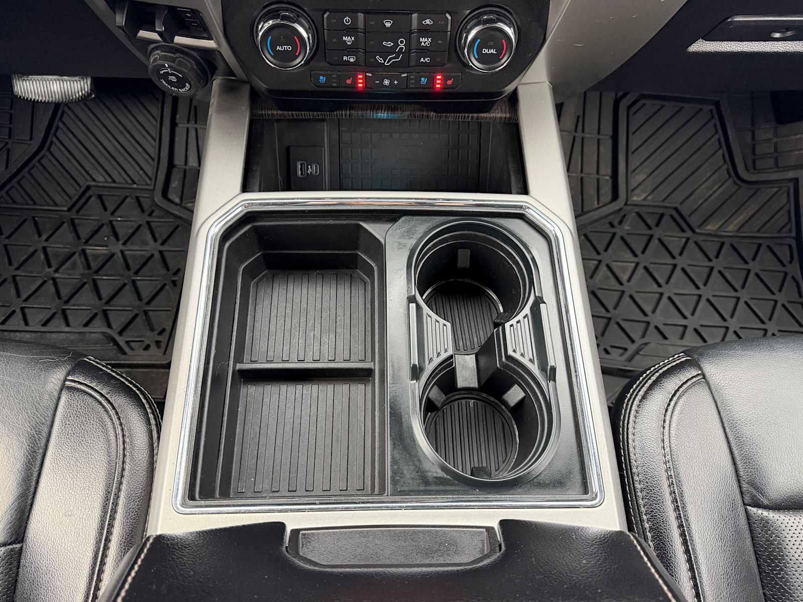 Thumbnail: 2021 Ford Econoline - 21