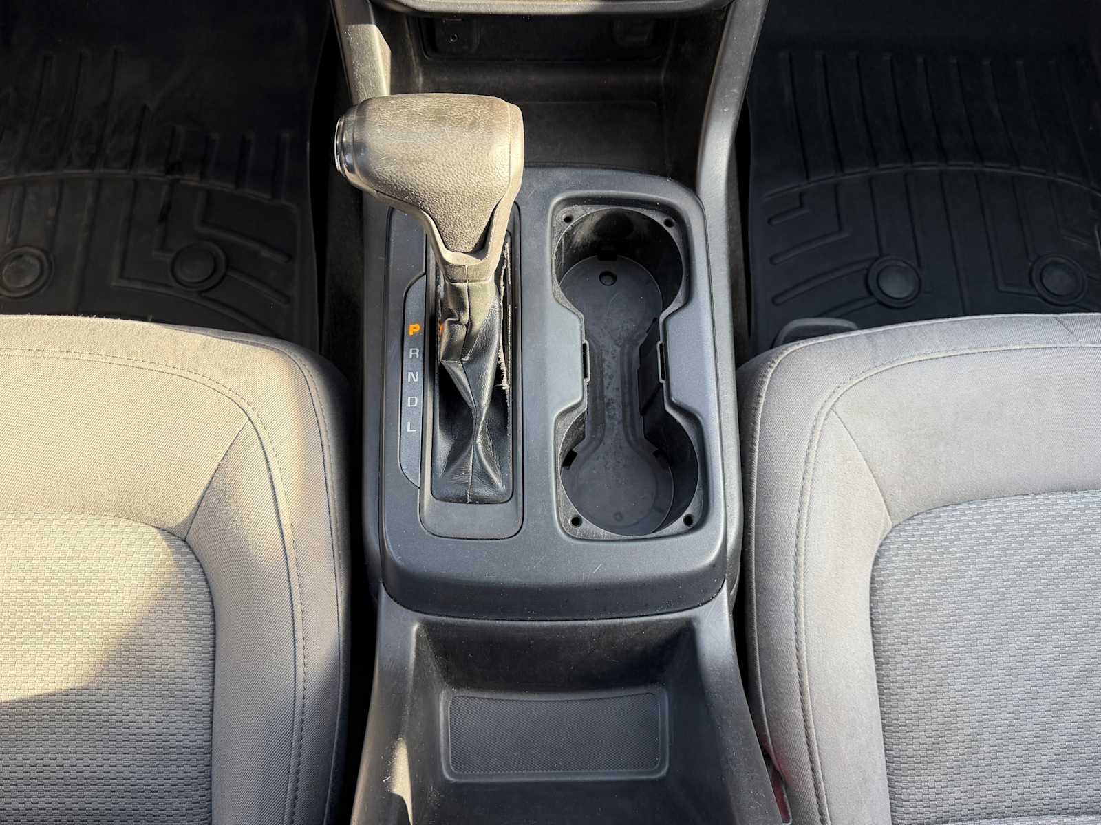 Thumbnail: 2018 Chevrolet Colorado - 17