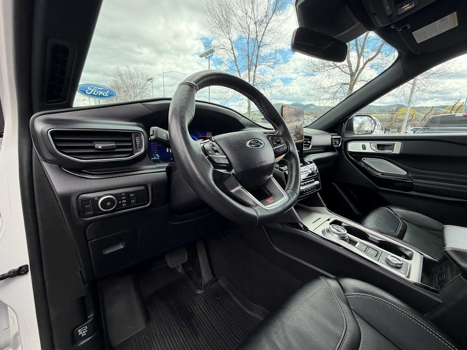 Thumbnail: 2024 Ford Explorer - 14