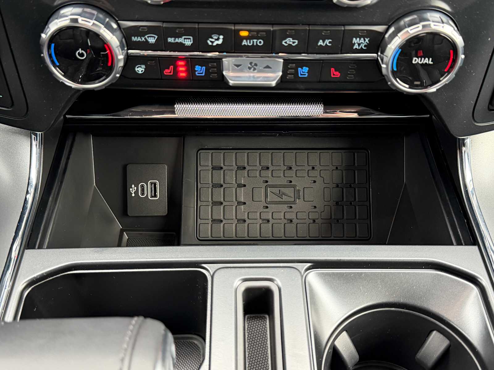 Thumbnail: 2025 Ford F-150 - 21