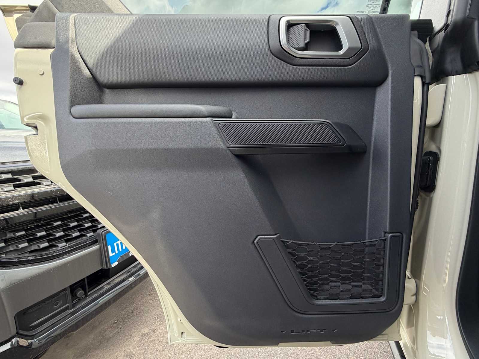 Thumbnail: 2026 Ford Bronco - 25