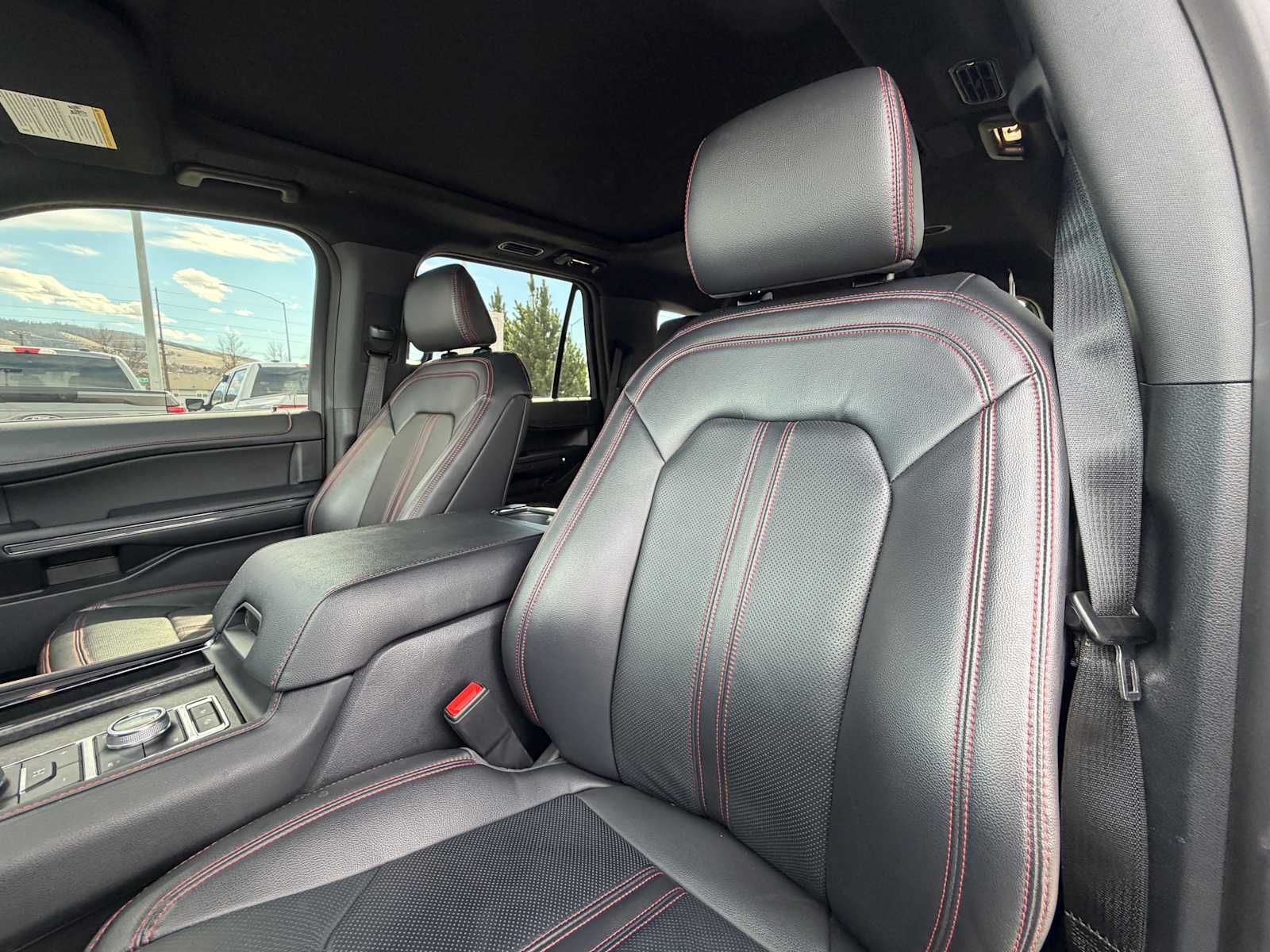 Thumbnail: 2023 Ford Expedition - 11