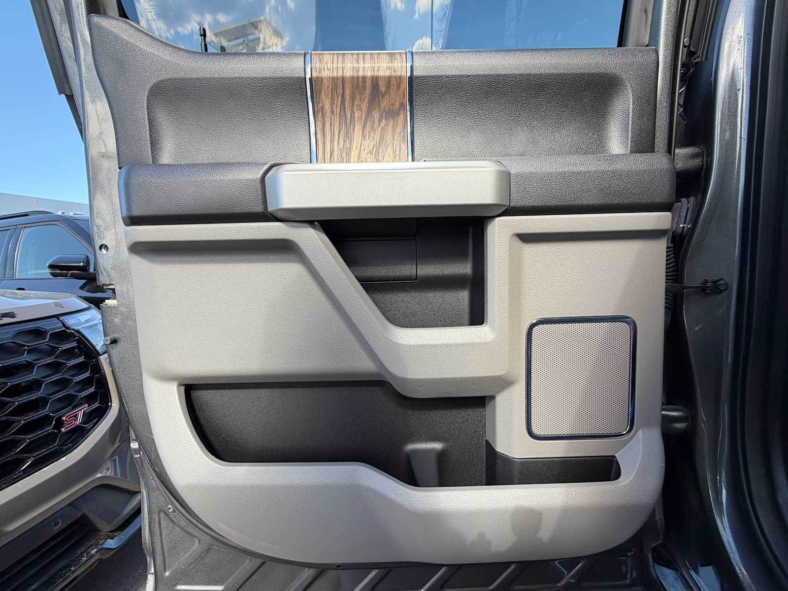 Thumbnail: 2018 Ford F-150 - 24