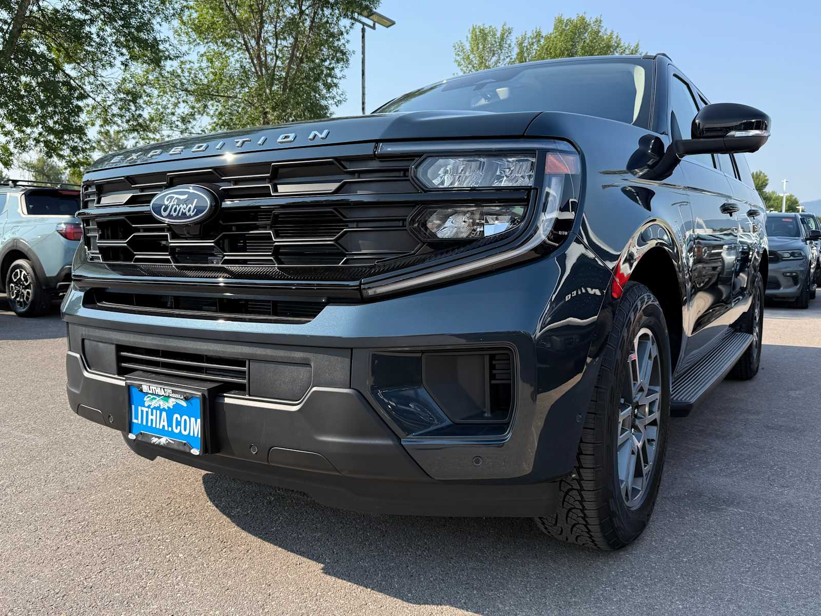 2025 Ford Expedition Active's photo