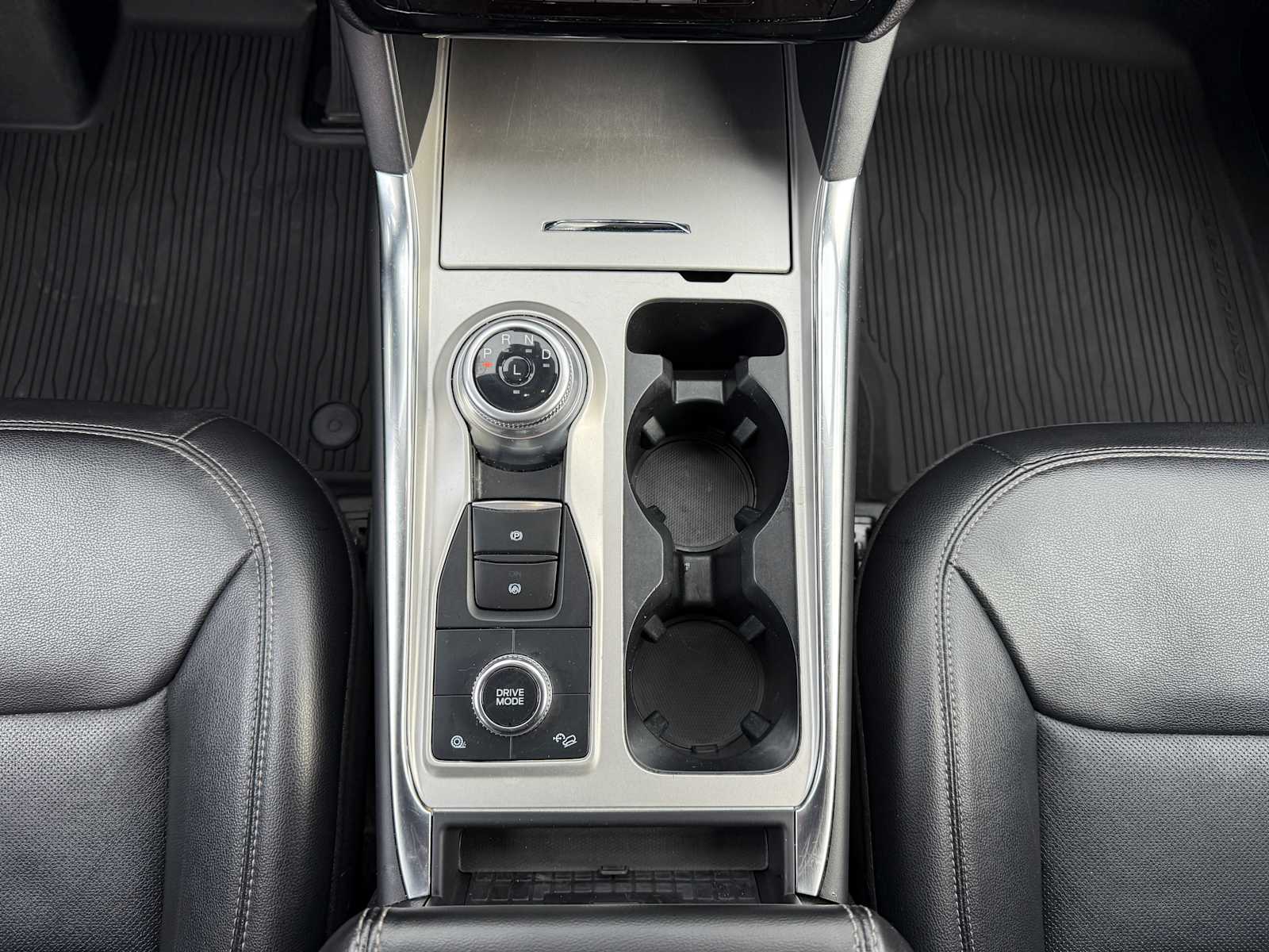 Thumbnail: 2023 Ford Explorer - 21