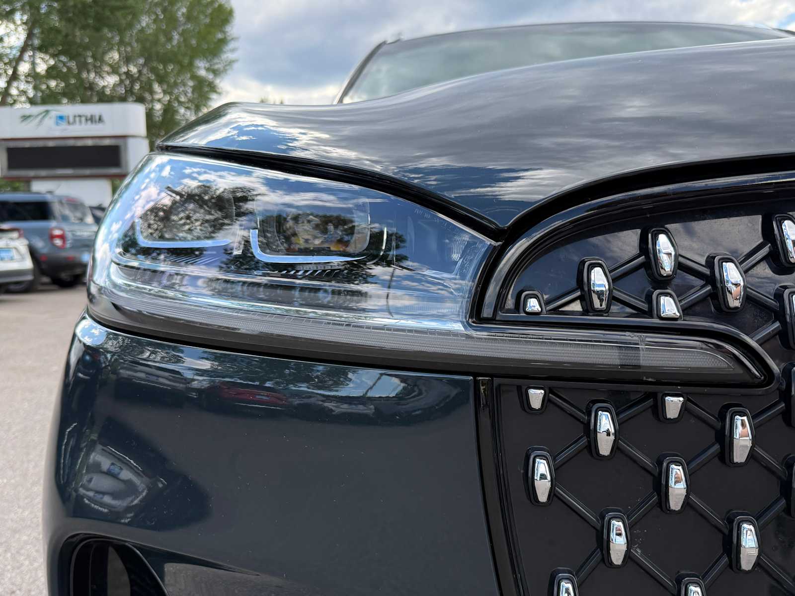 2025 Lincoln Aviator Black Label photo 3