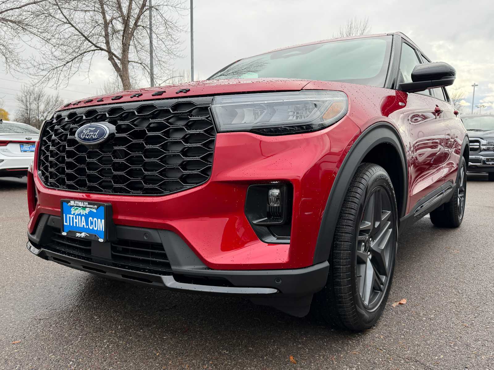 2026 Ford Explorer ST-LINE's photo