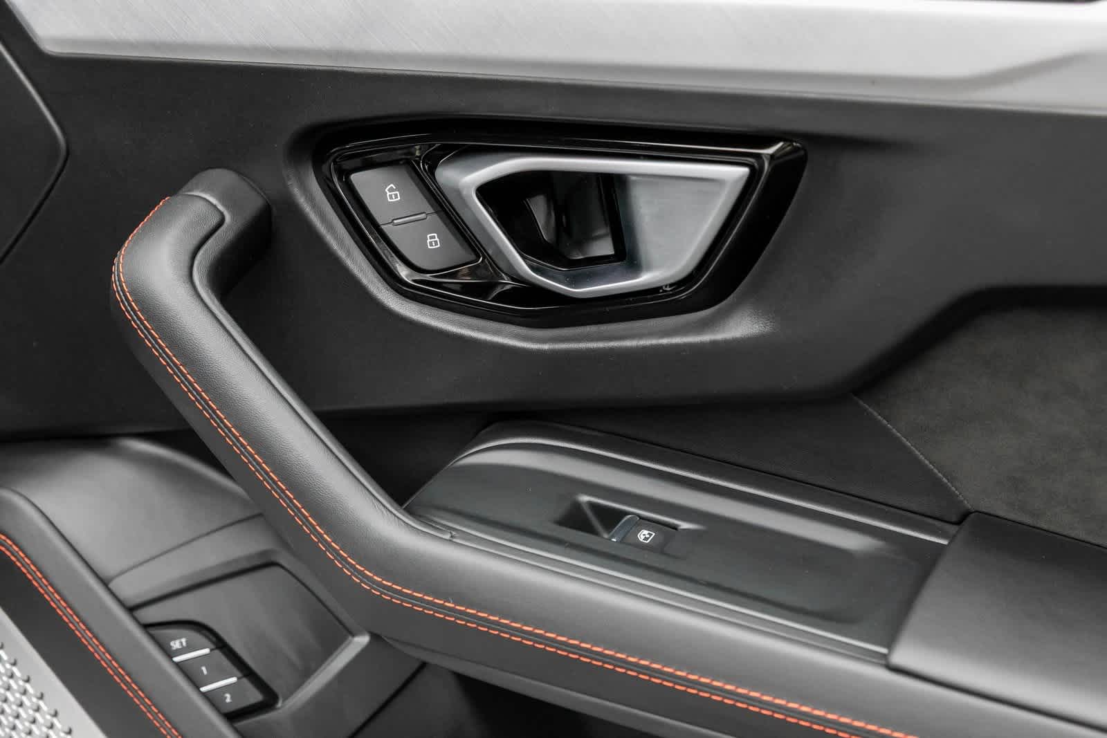 2021 Lamborghini Urus S 46
