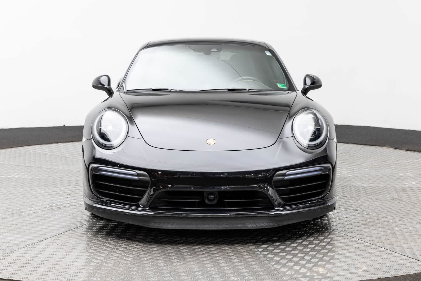 Thumbnail: 2019 Porsche 911 - 6
