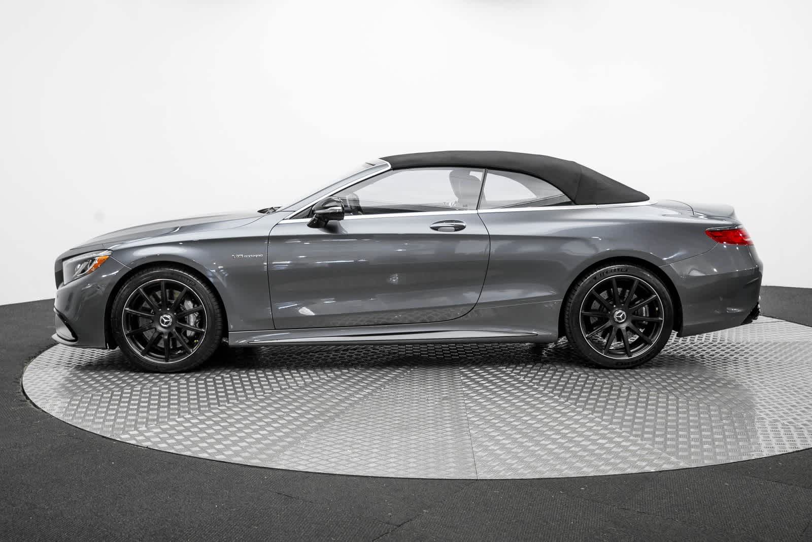 Thumbnail: 2017 Mercedes-Benz S-Class - 42