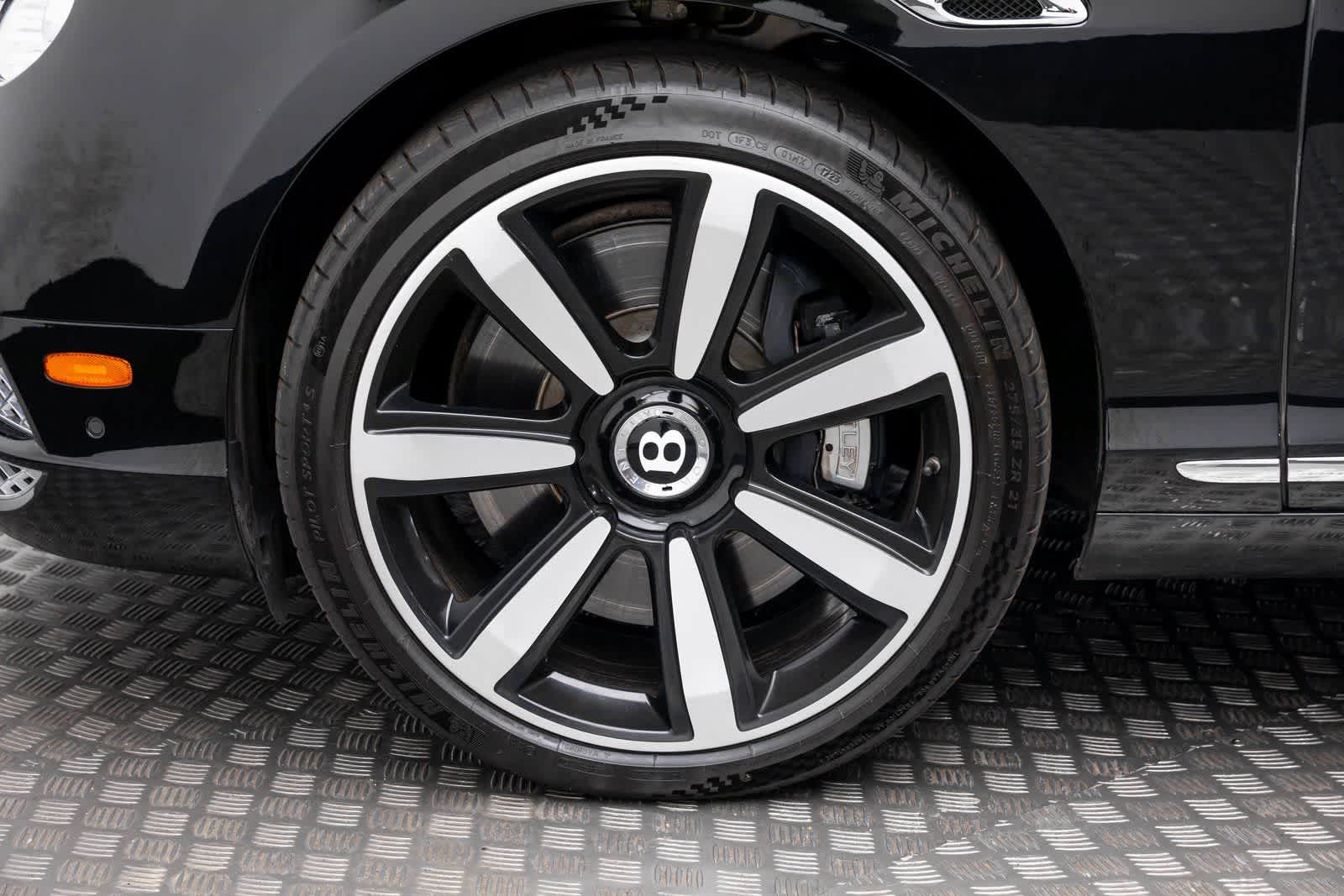 Thumbnail: 2018 Bentley Continental - 7