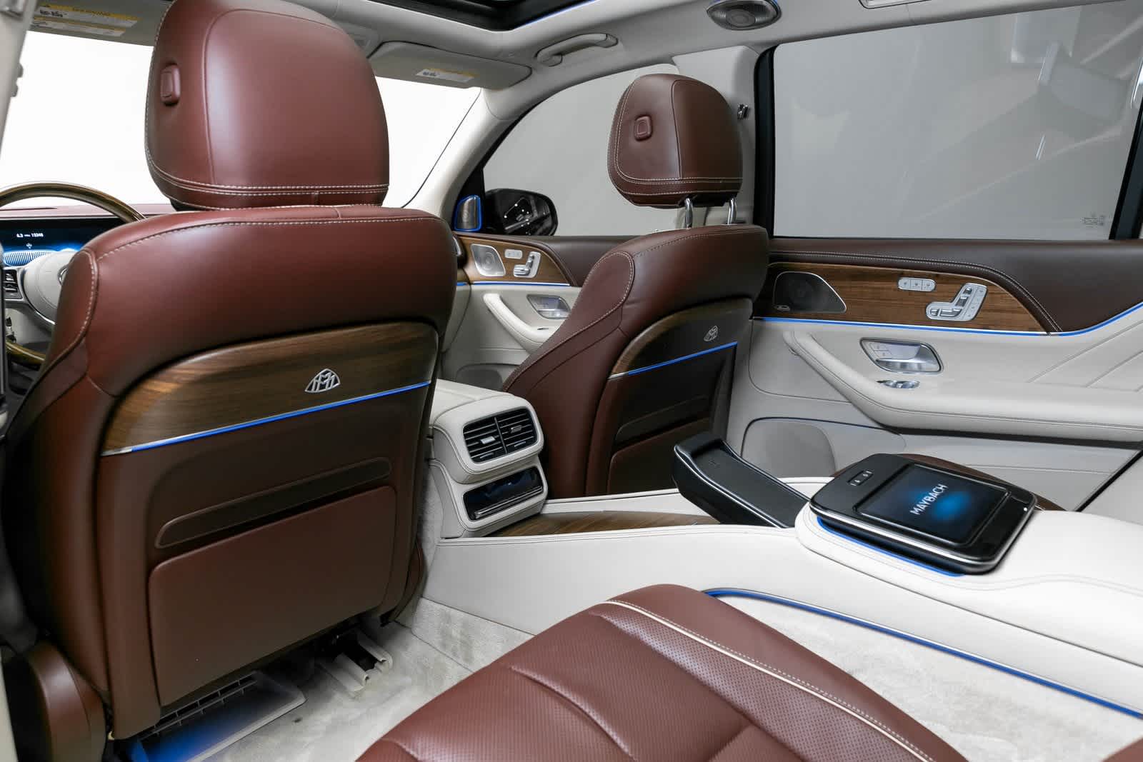 Thumbnail: 2023 Mercedes-Benz GLS - 45