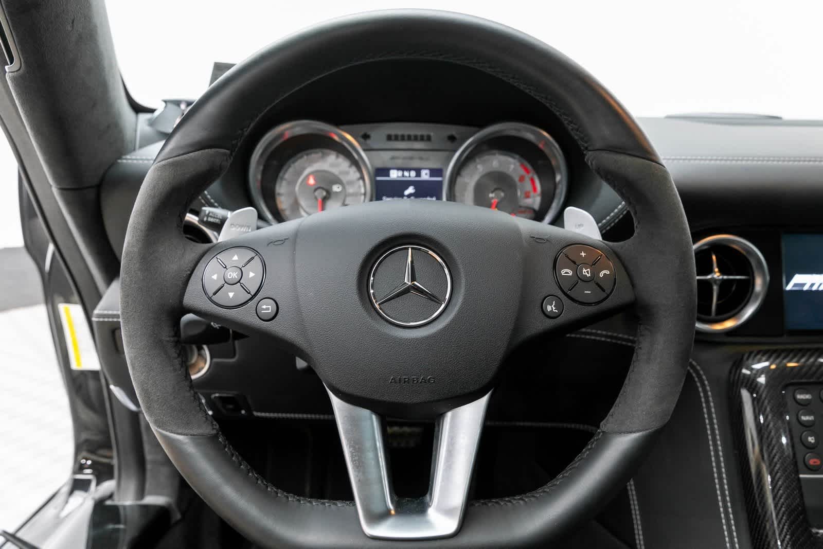 Thumbnail: 2012 Mercedes-Benz SLS AMG - 15