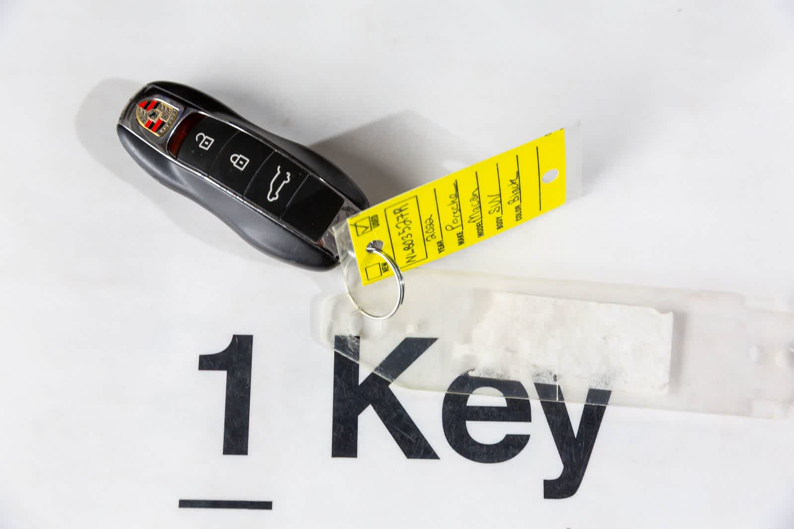 Thumbnail: 2022 Porsche Macan - 19