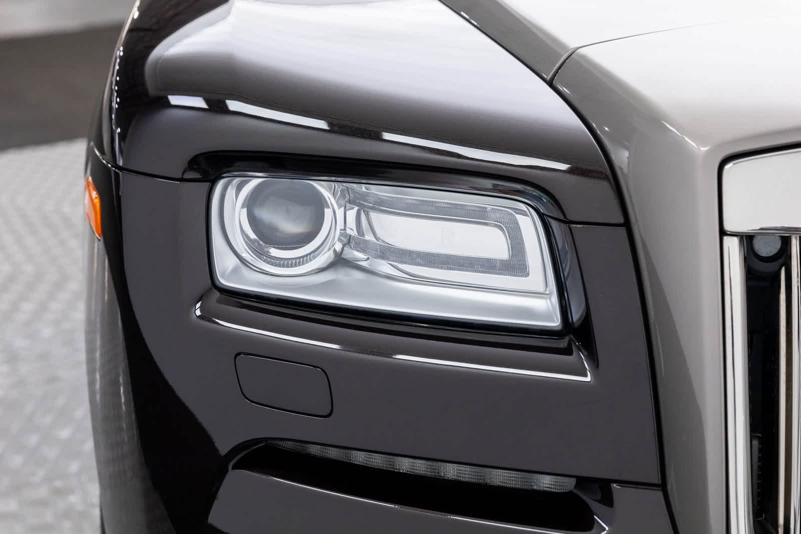 Thumbnail: 2016 Rolls-Royce Wraith - 47