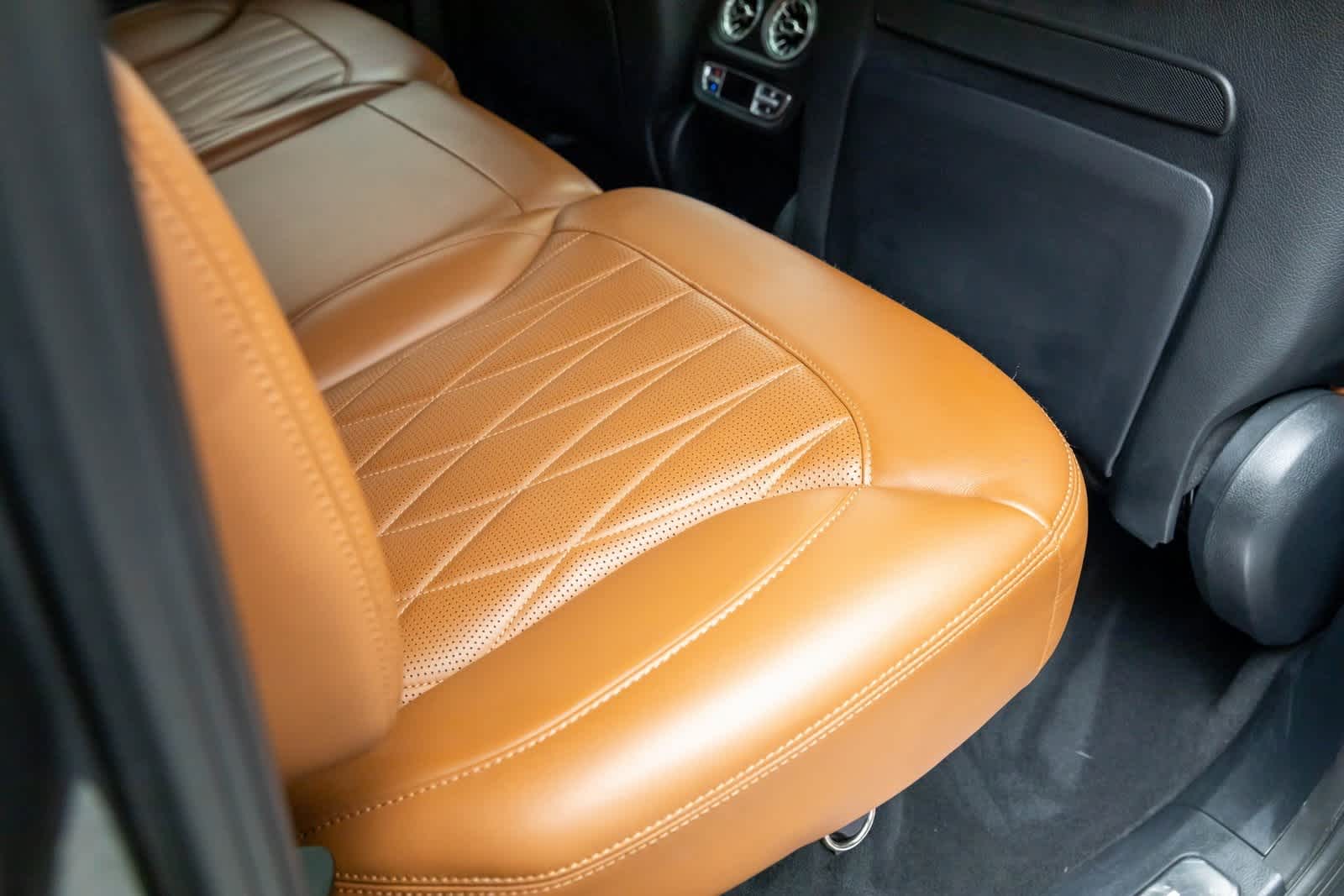 Thumbnail: 2022 Mercedes-Benz G-Class - 46