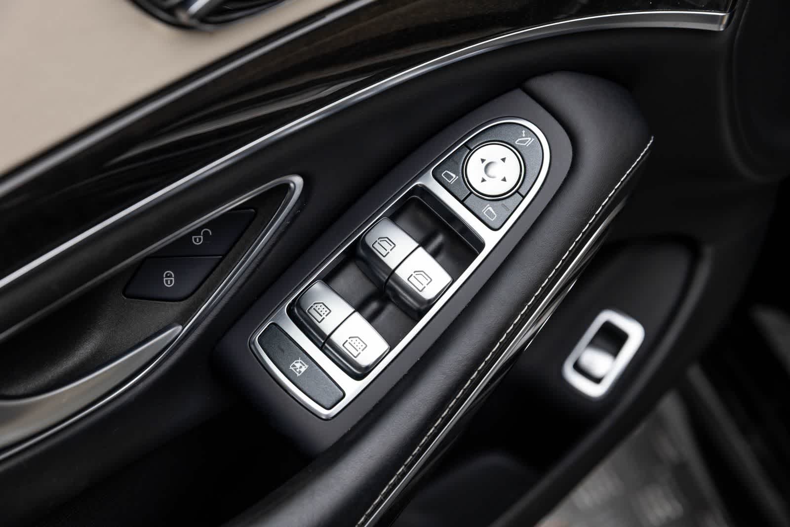 Thumbnail: 2020 Mercedes-Benz S-Class - 29