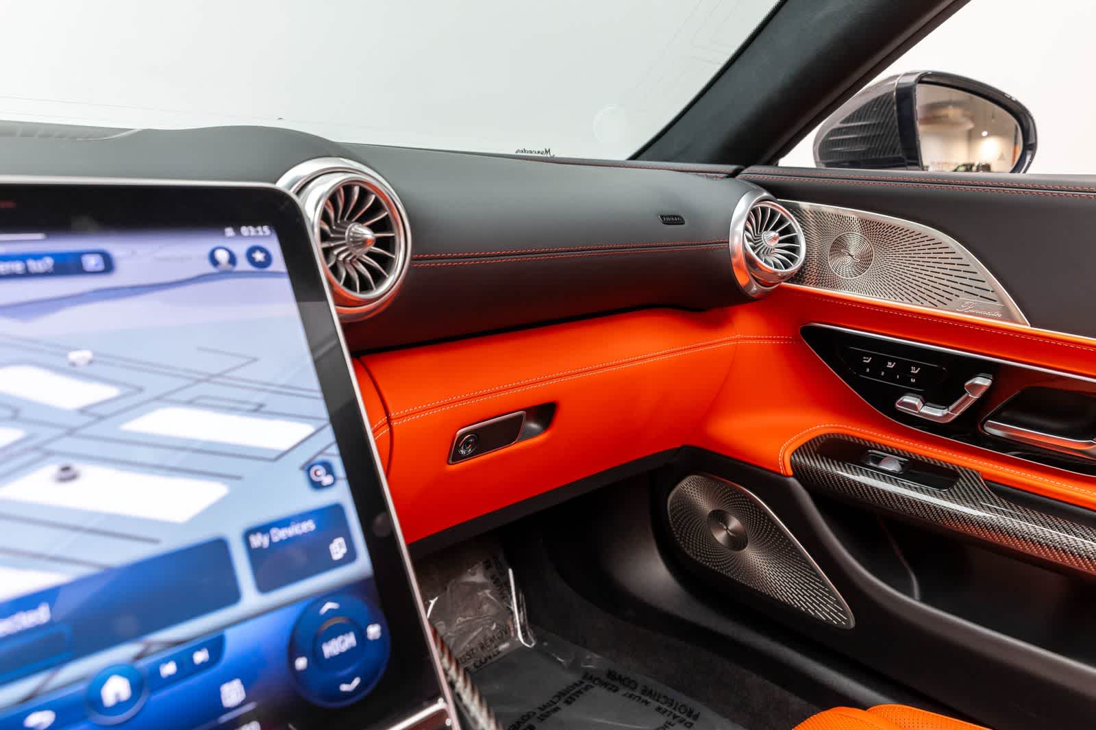 Thumbnail: 2022 Mercedes-Benz SL-Class - 35