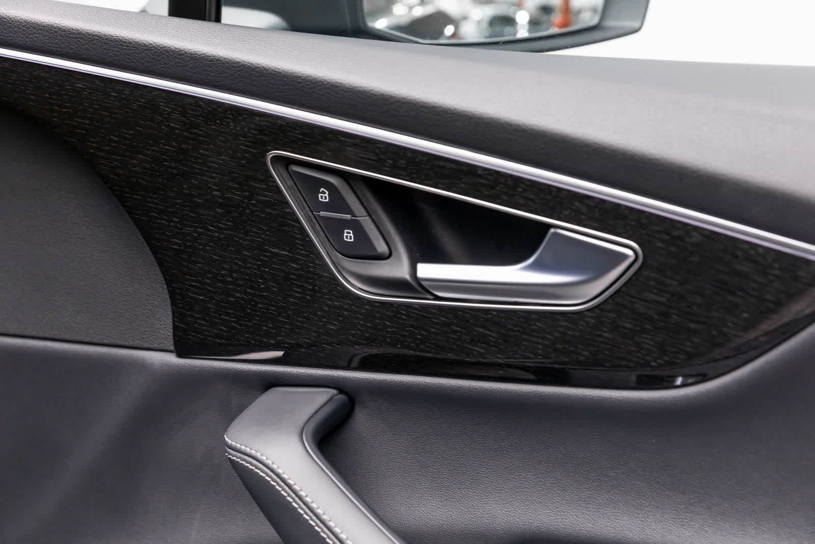 Thumbnail: 2025 Audi Q7 - 40