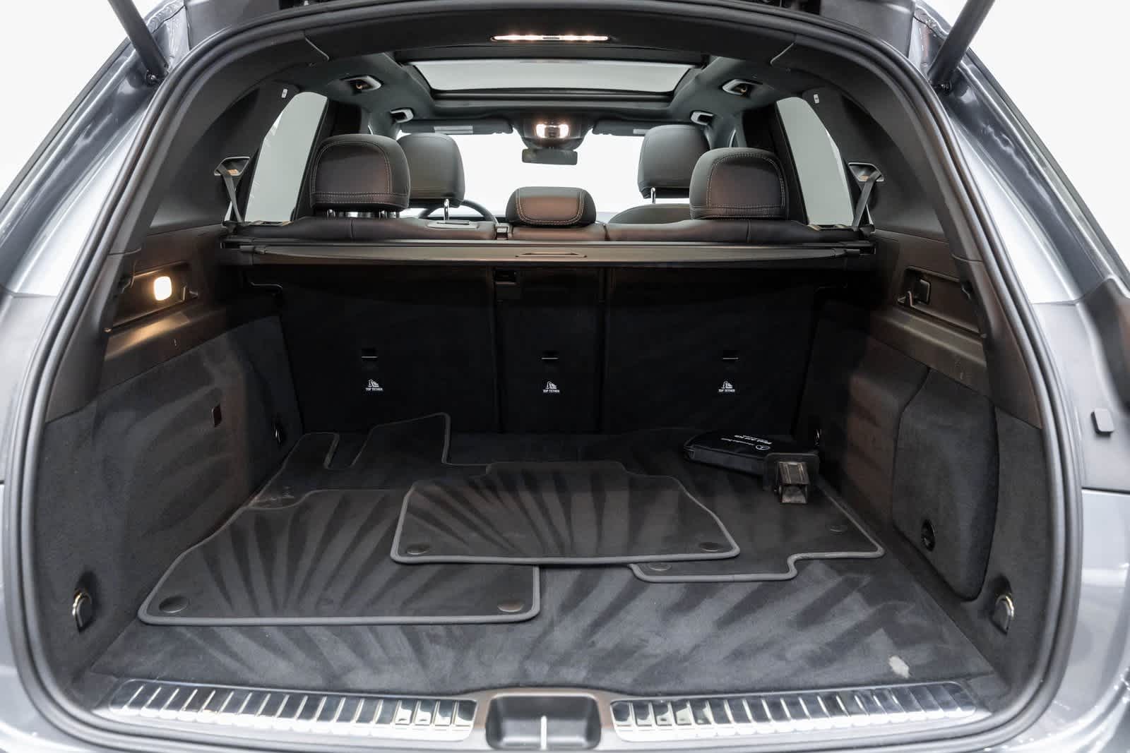 Thumbnail: 2025 Mercedes-Benz GLE - 19