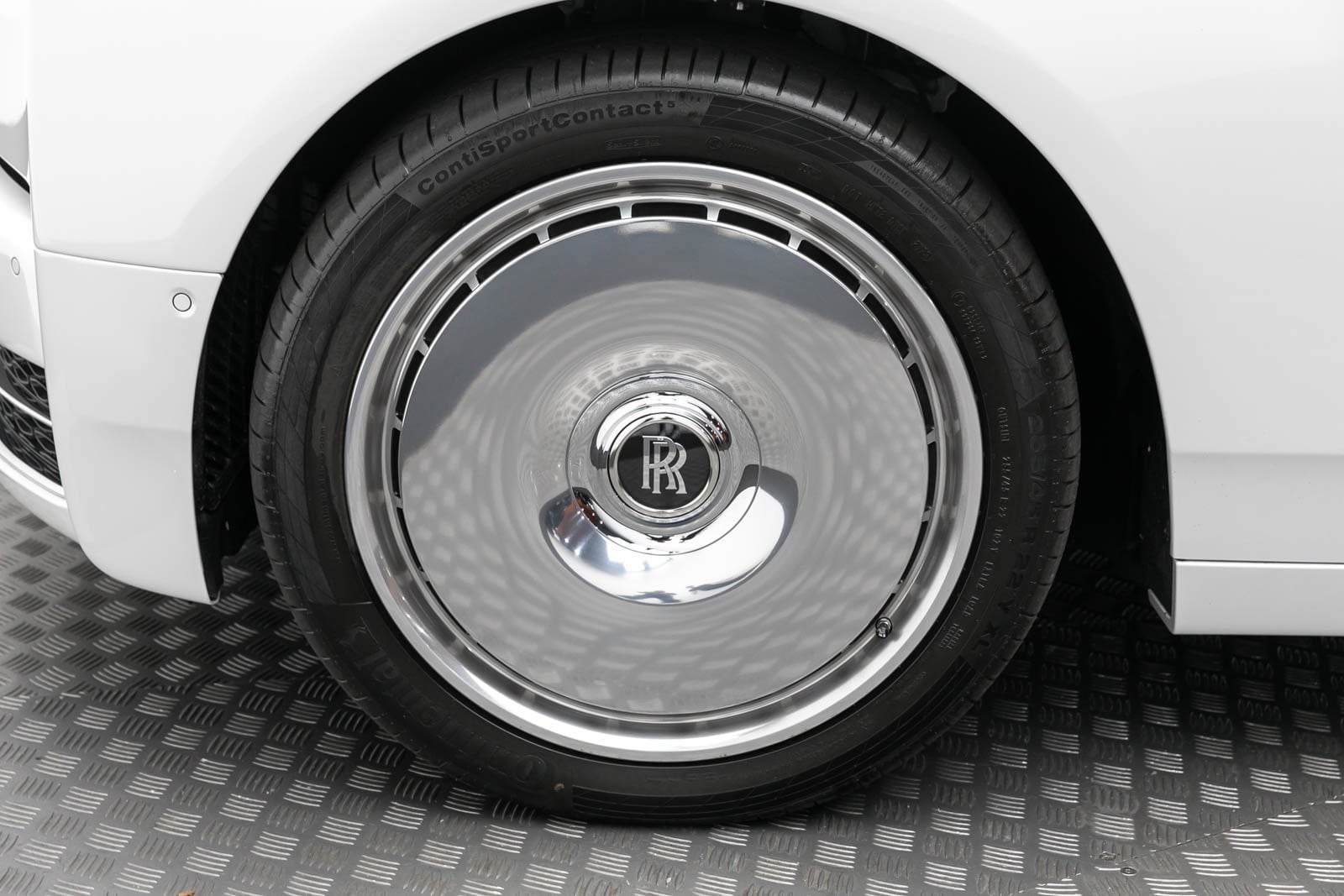 Thumbnail: 2024 Rolls-Royce Phantom - 35
