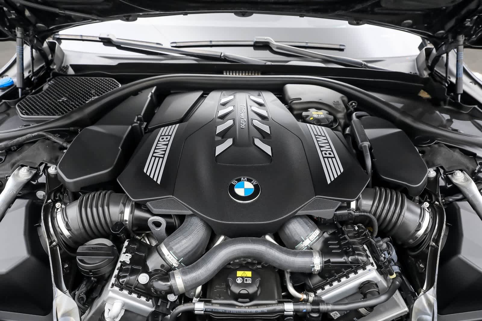 Thumbnail: 2022 BMW 7 Series - 8