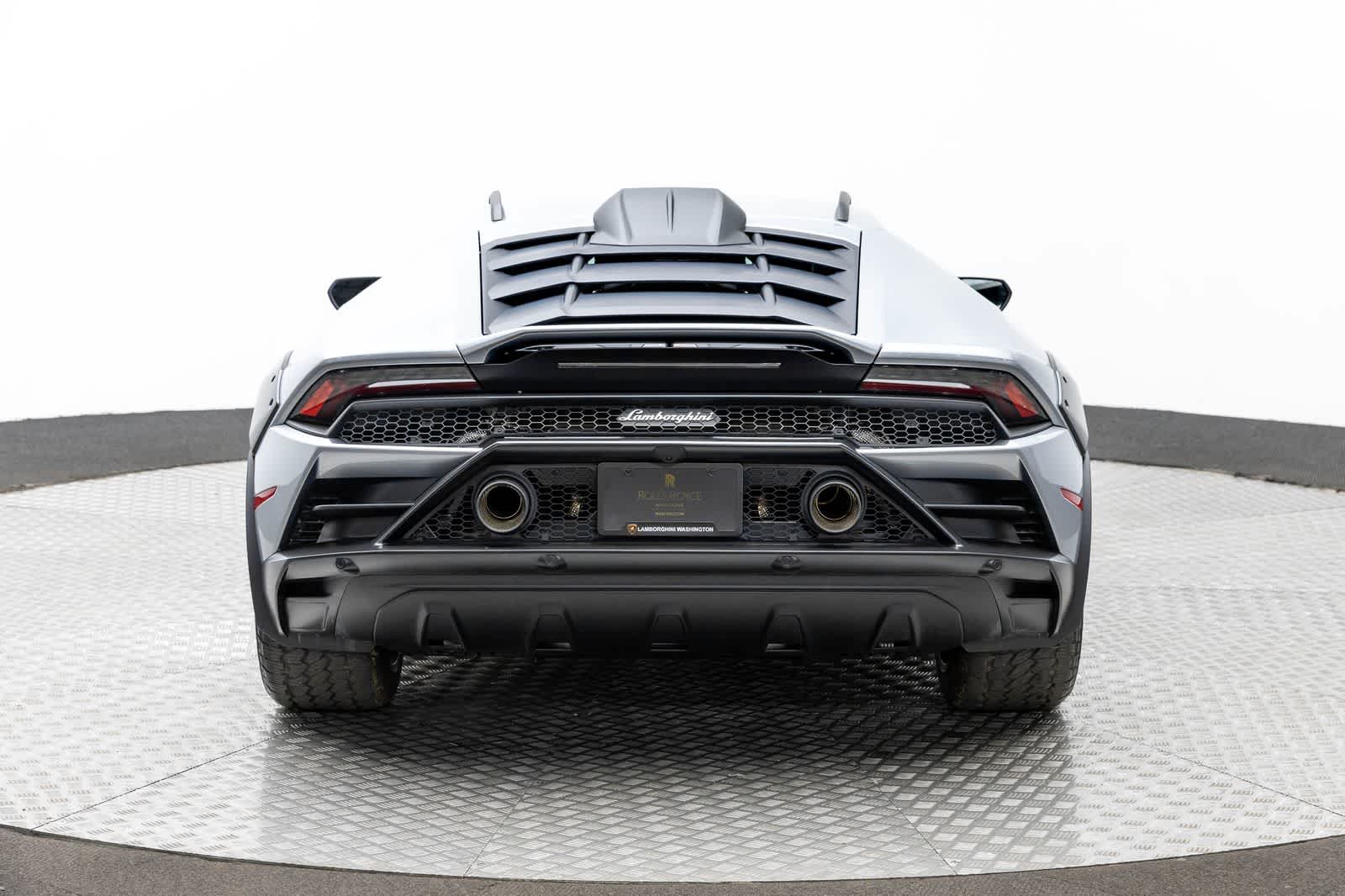 Thumbnail: 2024 Lamborghini Huracan - 5