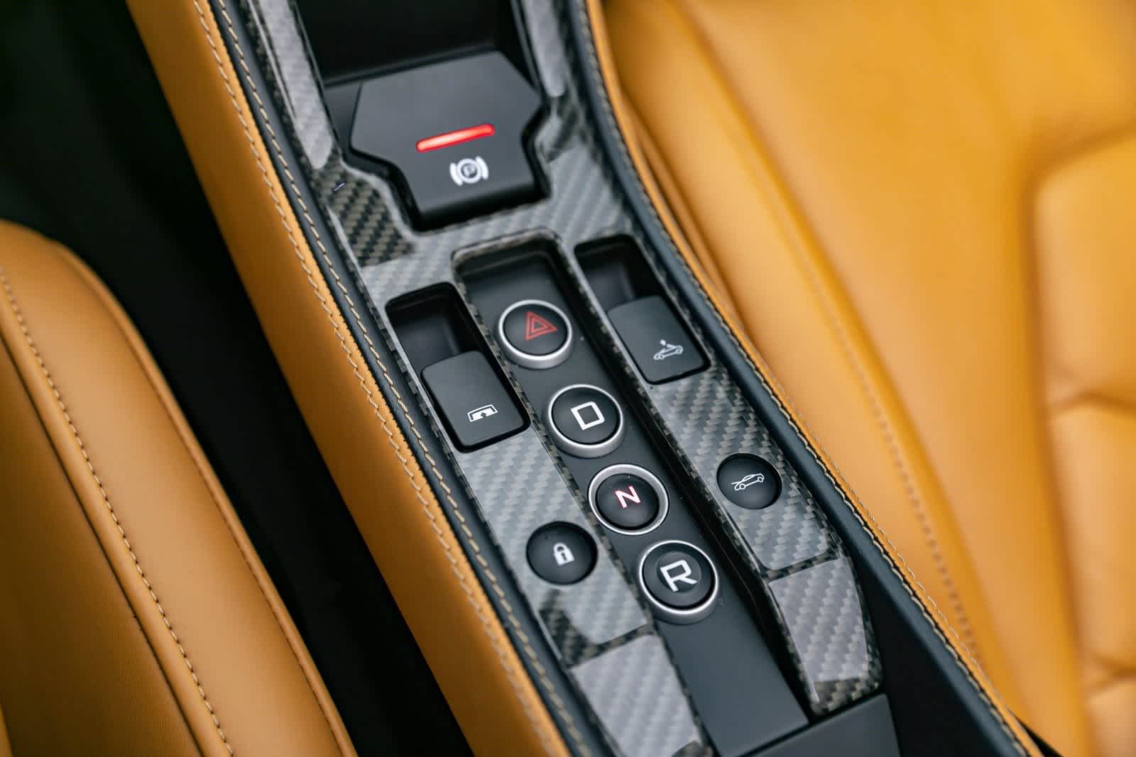 Thumbnail: 2015 Mclaren  - 15